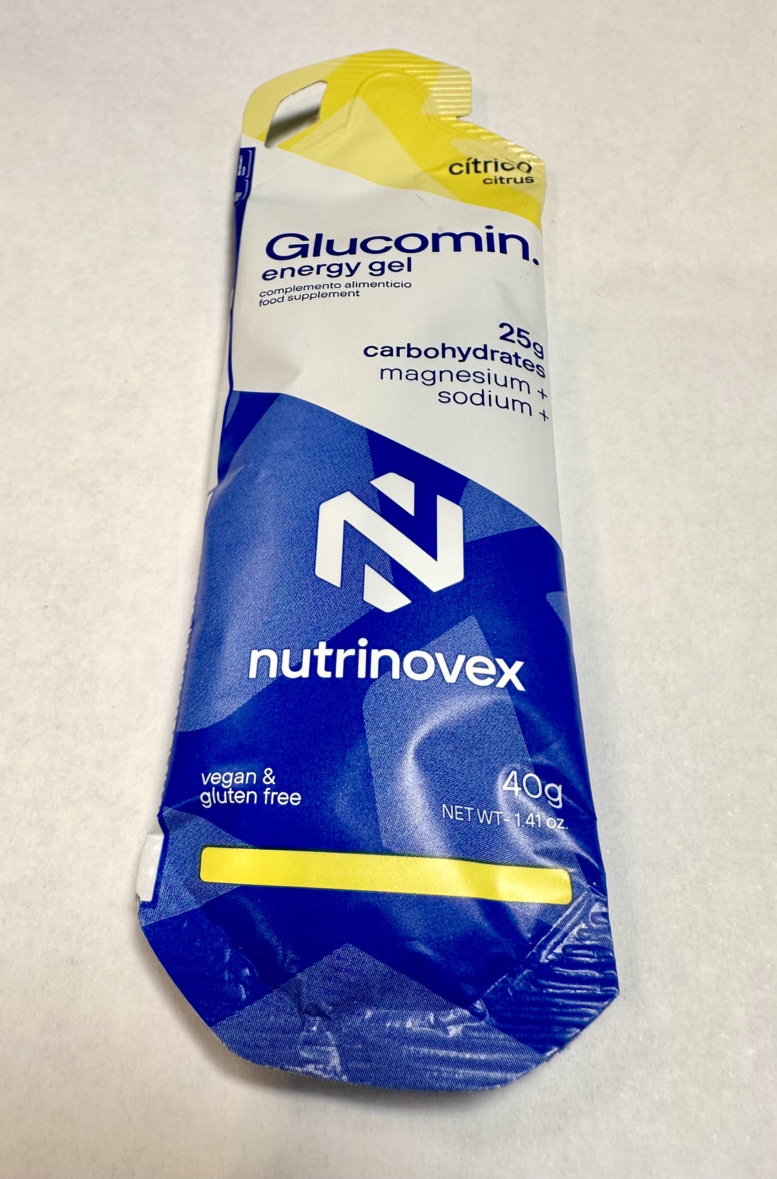 NUTRINOVEX GLUCOMIN energy gel 25g carbohydrates magnesio sodio citrico