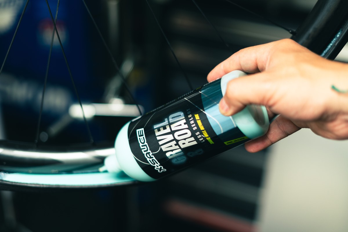 X-SAUCE GRAVEL&ROAD Tubeless Sellante 200ml - Imagen 4