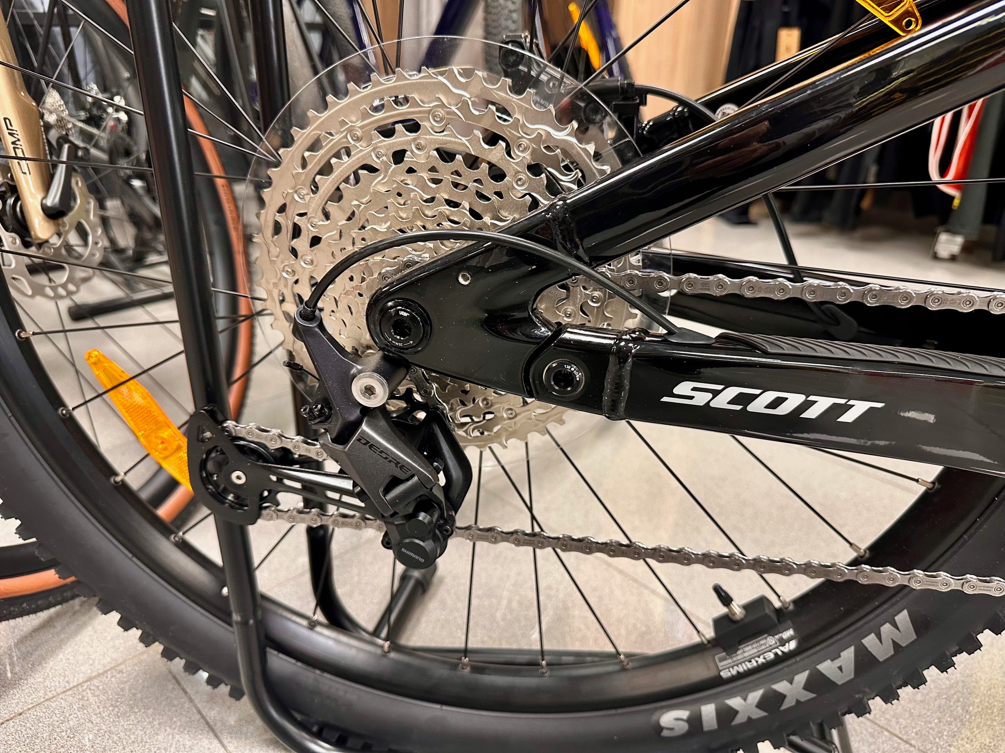 SCOTT Strike 30 2027 - Imagen 10